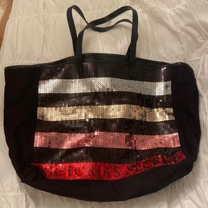 Victoria Secret Bag, used twice, very good quality!